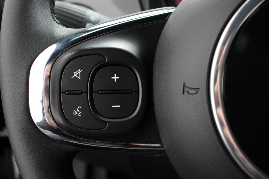 Fiat 500C 1.0 Hybrid Lounge Plus | Rood dak | Navigatie | d.m.v. Apple Carplay/Android Auto | Parkeersensor achter | Cruise Control