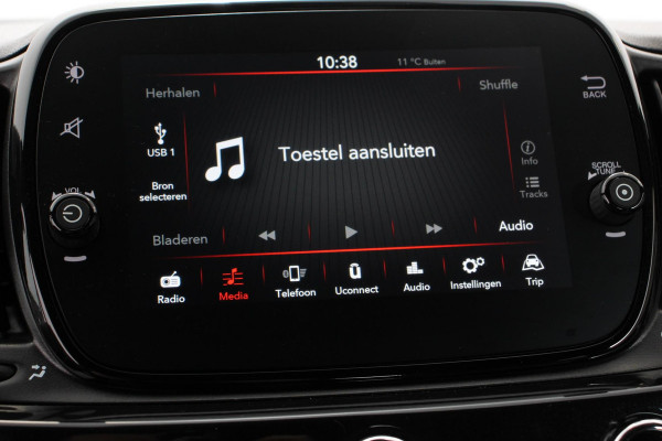 Fiat 500C 1.0 Hybrid Lounge Plus | Rood dak | Navigatie | d.m.v. Apple Carplay/Android Auto | Parkeersensor achter | Cruise Control