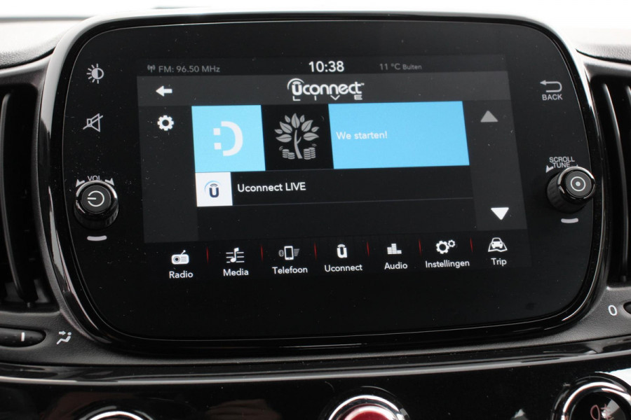 Fiat 500C 1.0 Hybrid Lounge Plus | Rood dak | Navigatie | d.m.v. Apple Carplay/Android Auto | Parkeersensor achter | Cruise Control