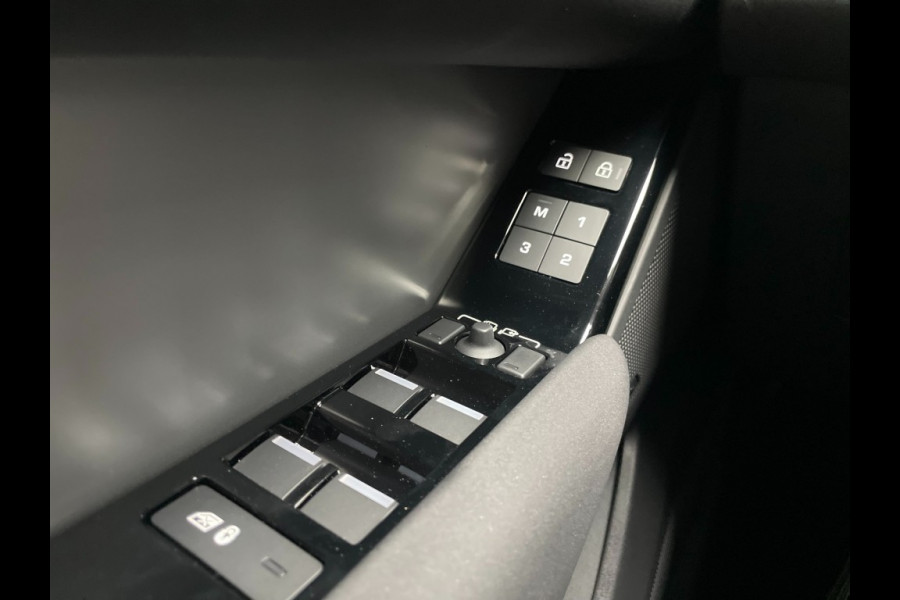 Land Rover Range Rover Velar P400e Panorama/black pack/head-up/memory stoelen/vol leer