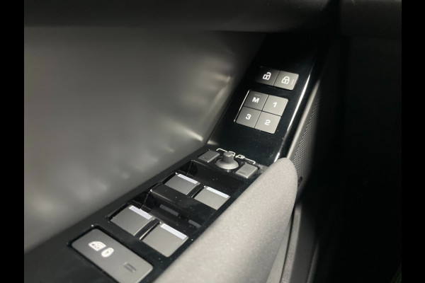 Land Rover Range Rover Velar P400e Panorama/black pack/head-up/memory stoelen/vol leer