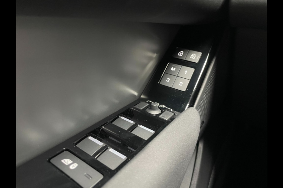 Land Rover Range Rover Velar P400e Panorama/black pack/head-up/memory stoelen/vol leer