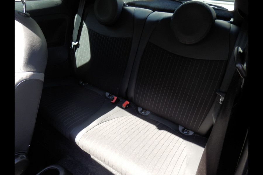 Fiat 500 70pk | Hybrid | Sport | Elektr. Schuif/Kanteldak | Xenon | Clima