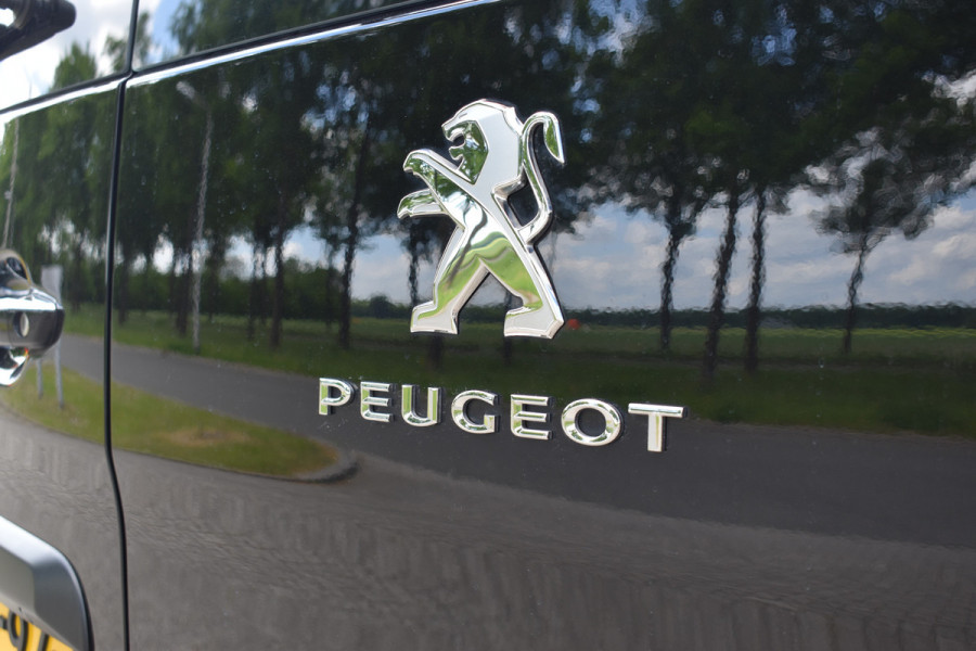 Peugeot Expert 2.0 BlueHDI 180 S&S L3 / Keyless / Automaat / Cruise Control / 17'' LM / Schuifdeur rechts