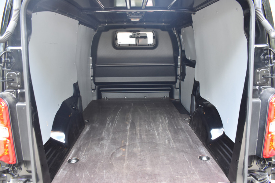 Peugeot Expert 2.0 BlueHDI 180 S&S L3 / Keyless / Automaat / Cruise Control / 17'' LM / Schuifdeur rechts