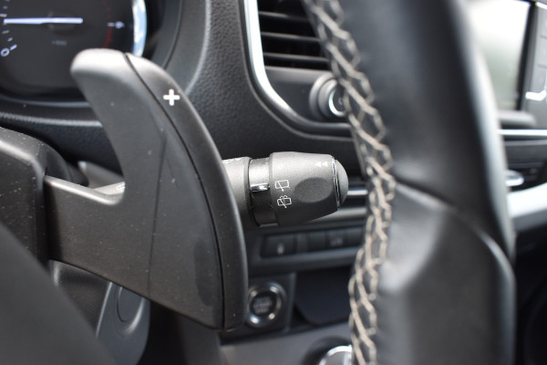 Peugeot Expert 2.0 BlueHDI 180 S&S L3 / Keyless / Automaat / Cruise Control / 17'' LM / Schuifdeur rechts
