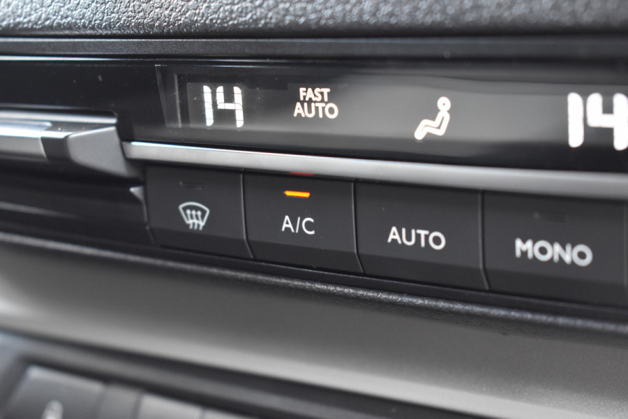 Peugeot Expert 2.0 BlueHDI 180 S&S L3 / Keyless / Automaat / Cruise Control / 17'' LM / Schuifdeur rechts