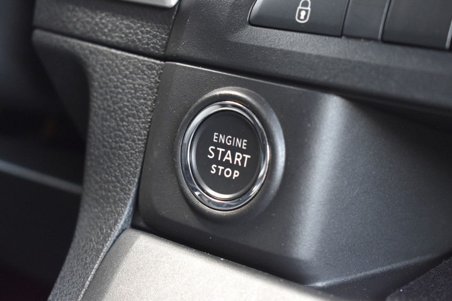 Peugeot Expert 2.0 BlueHDI 180 S&S L3 / Keyless / Automaat / Cruise Control / 17'' LM / Schuifdeur rechts