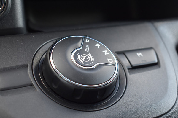 Peugeot Expert 2.0 BlueHDI 180 S&S L3 / Keyless / Automaat / Cruise Control / 17'' LM / Schuifdeur rechts