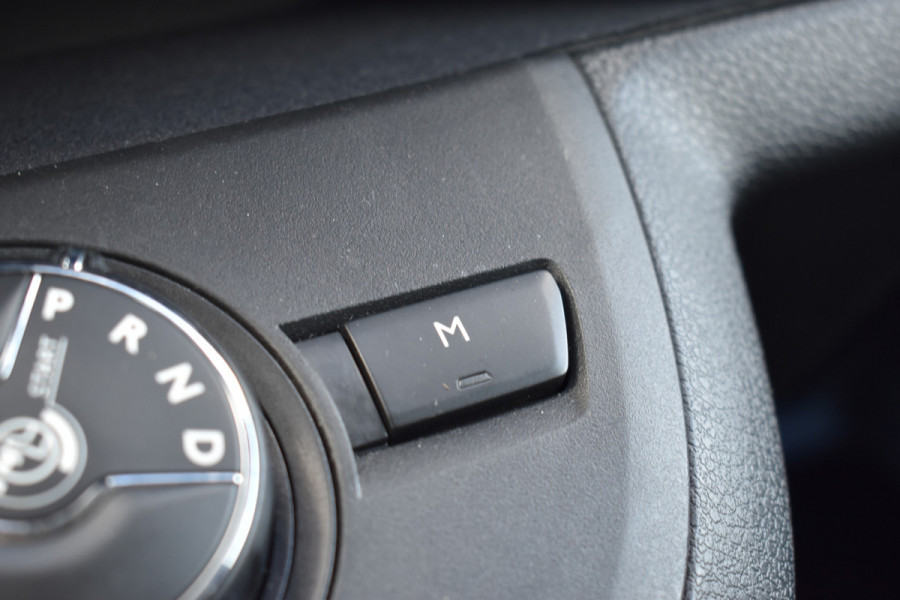 Peugeot Expert 2.0 BlueHDI 180 S&S L3 / Keyless / Automaat / Cruise Control / 17'' LM / Schuifdeur rechts
