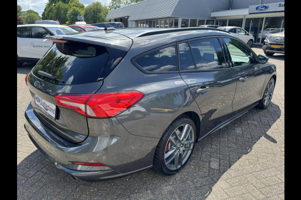 Ford FOCUS Wagon 2.3 EcoBoost ST-3 278pk | Adaptieve cruise control | Adaptieve LED |  Trekhaak | Winter Pack | Bang&Olufsen | Elektrische achterklep | Head up Display
