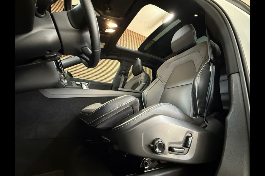 Volvo XC60 2.0 T6 Plug-in hybrid AWD R-Design | Facelift | Black Pack |Pano | Leder