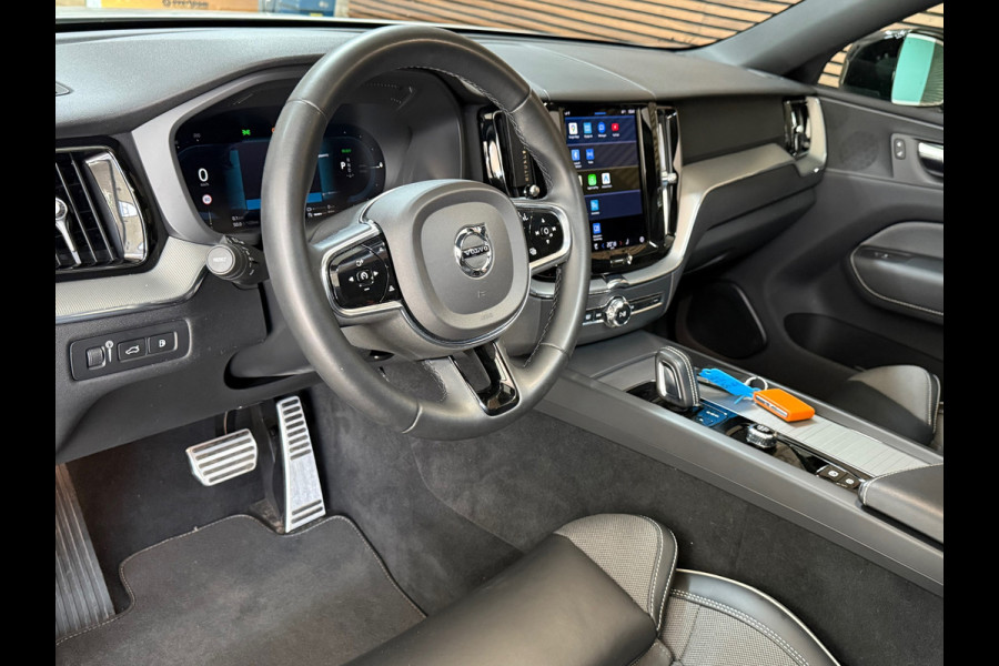 Volvo XC60 2.0 T6 Plug-in hybrid AWD R-Design | Facelift | Black Pack |Pano | Leder