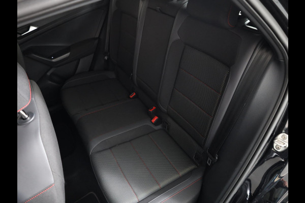 Volkswagen T-Roc 1.5 TSI Sport 150 pk Automaat (DSG) | Autom. airco | Parkeersensoren | Lichtmetalen velgen 18" | Extra getint glas |