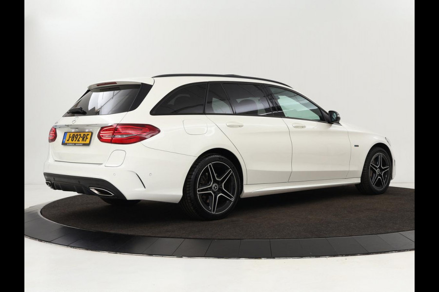 Mercedes-Benz C-Klasse 300e AMG | Panoramadak | Leder | Adaptive cruise | Stoelverwarming | Matrix LED | 360 camera | Carplay | Navigatie | Park Assist
