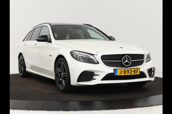 Mercedes-Benz C-Klasse 300e AMG | Panoramadak | Leder | Adaptive cruise | Stoelverwarming | Matrix LED | 360 camera | Carplay | Navigatie | Park Assist