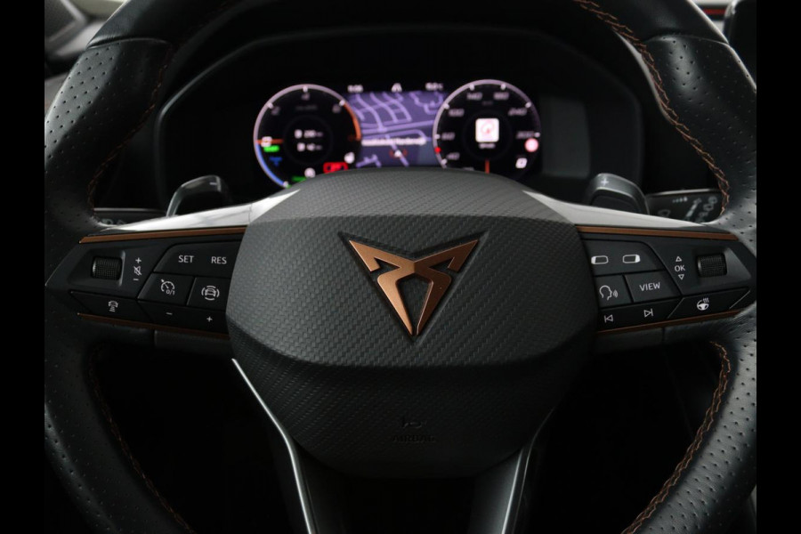 CUPRA Formentor 1.4 e-Hybrid | Stoel & stuurverwarming | Adaptive cruise | Carplay | Navigatie | Full LED | Sfeerverlichting | Keyless | Sportstoelen