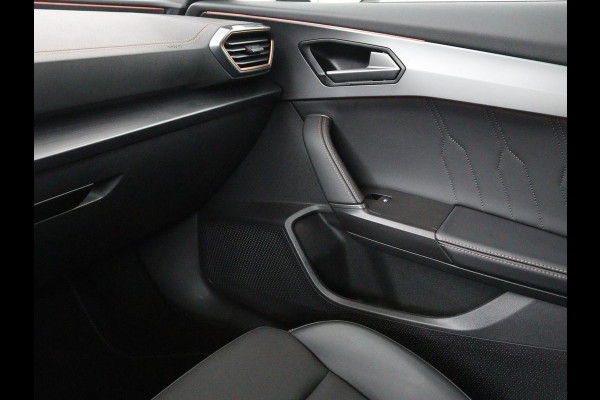 CUPRA Formentor 1.4 e-Hybrid | Stoel & stuurverwarming | Adaptive cruise | Carplay | Navigatie | Full LED | Sfeerverlichting | Keyless | Sportstoelen