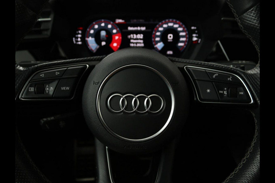 Audi A3 30 TFSI S edition | Carplay | Trekhaak | Sportstoelen | Navigatie | Virtual Cockpit | Half leder | Full LED | Climate control | Cruise control | Getint glas