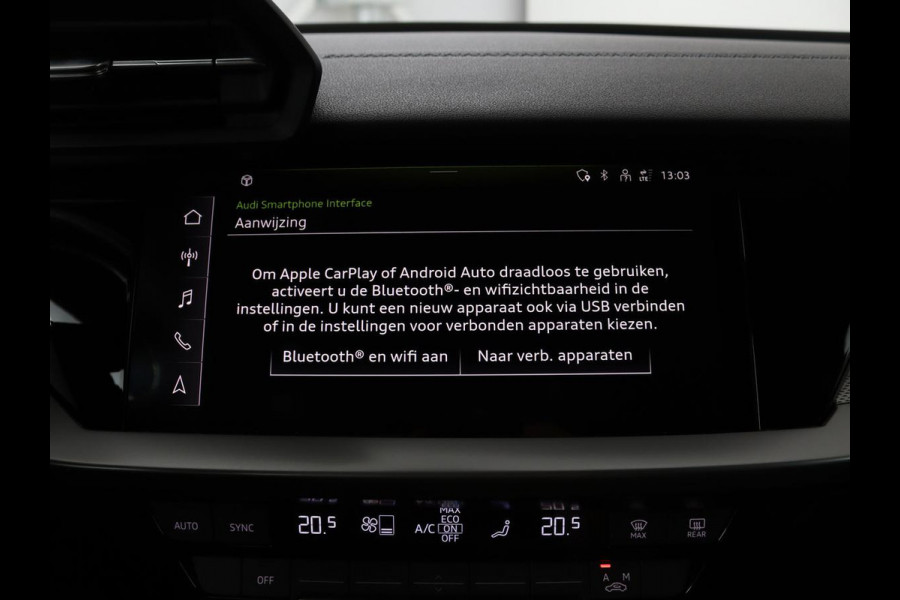 Audi A3 30 TFSI S edition | Carplay | Trekhaak | Sportstoelen | Navigatie | Virtual Cockpit | Half leder | Full LED | Climate control | Cruise control | Getint glas