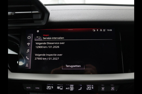 Audi A3 30 TFSI S edition | Carplay | Trekhaak | Sportstoelen | Navigatie | Virtual Cockpit | Half leder | Full LED | Climate control | Cruise control | Getint glas