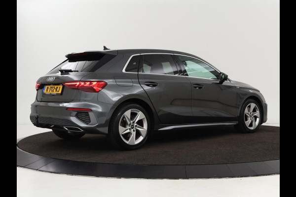Audi A3 30 TFSI S edition | Carplay | Trekhaak | Sportstoelen | Navigatie | Virtual Cockpit | Half leder | Full LED | Climate control | Cruise control | Getint glas