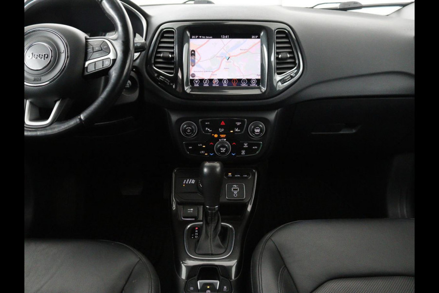 Jeep Compass 4xe 240 Plug-in Hybrid Electric S | Leder | Trekhaak | Alpine Sound | Stoel & stuurverwarming | Navigatie | Xenon | Camera | Carplay | Keyless | Climate control