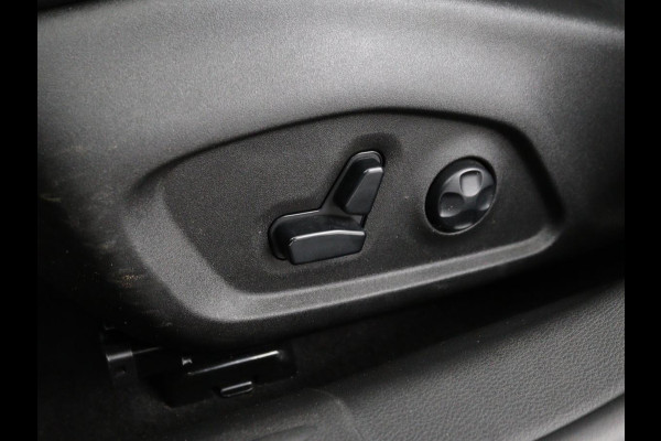 Jeep Compass 4xe 240 Plug-in Hybrid Electric S | Leder | Trekhaak | Alpine Sound | Stoel & stuurverwarming | Navigatie | Xenon | Camera | Carplay | Keyless | Climate control