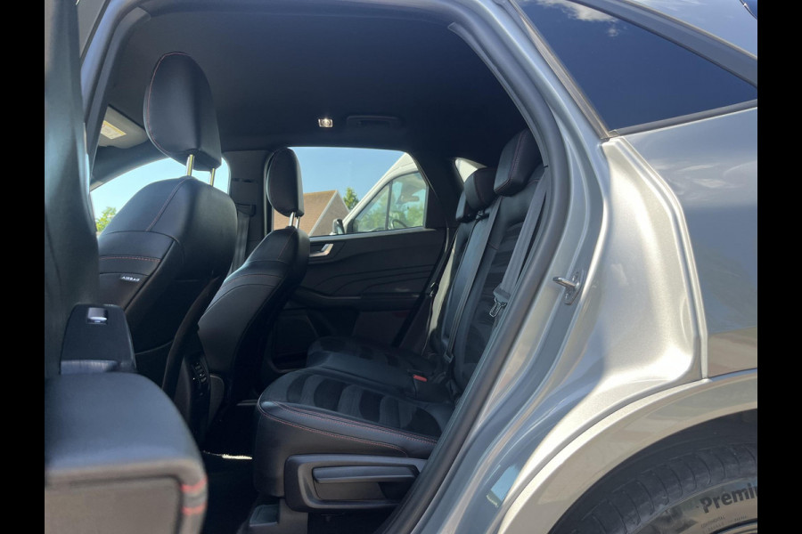 Ford Kuga 2.5 PHEV ST-Line X 225pk | Black Pack | SYNC 3 Navigatie |