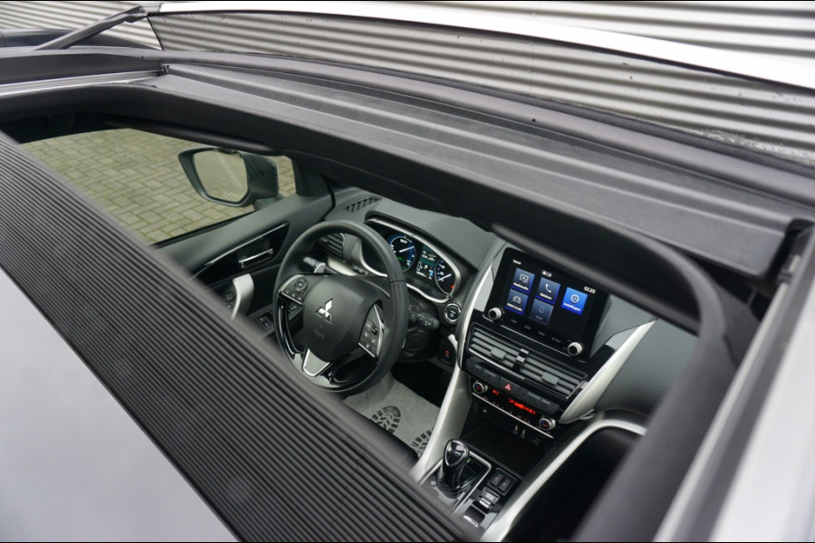 Mitsubishi Eclipse Cross PHEV AUTOMAAT ADAPTIVE | PANO | LEER | WINTERPACK | KEYLESS!