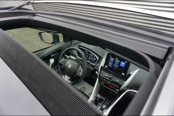 Mitsubishi Eclipse Cross PHEV AUTOMAAT ADAPTIVE | PANO | LEER | WINTERPACK | KEYLESS!