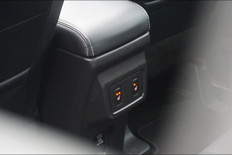 Mitsubishi Eclipse Cross PHEV AUTOMAAT ADAPTIVE | PANO | LEER | WINTERPACK | KEYLESS!