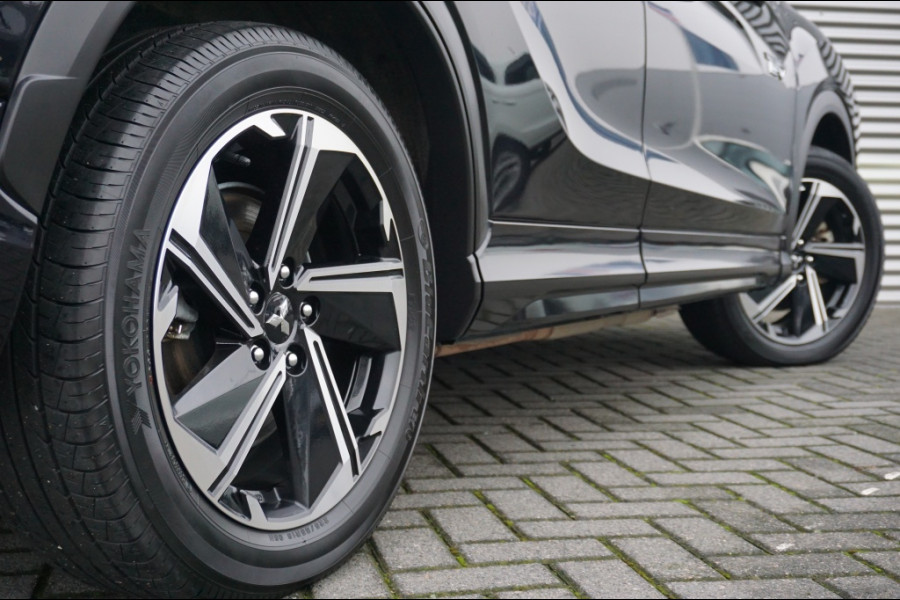 Mitsubishi Eclipse Cross PHEV AUTOMAAT ADAPTIVE | PANO | LEER | WINTERPACK | KEYLESS!