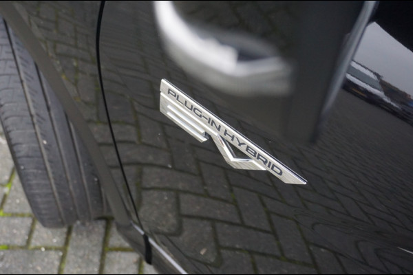 Mitsubishi Eclipse Cross PHEV AUTOMAAT ADAPTIVE | PANO | LEER | WINTERPACK | KEYLESS!