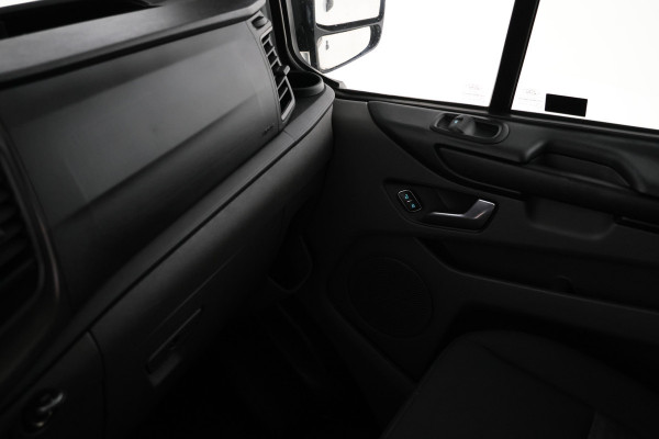 Ford Transit Custom 280 2.0 TDCI L1H1 Trend 3 Zit, Imperial, Trekhaak, Airco