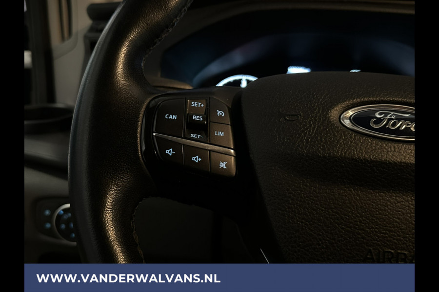 Ford Transit 2.0 TDCI 131pk L3H2 Euro6 Airco | Camera | Navigatie | Apple Carplay | Android Auto Cruisecontrol, Stoelverwarming, Verwarmde voorruit, Parkeersensoren, Bijrijdersbank, 2500kg trekvermogen
