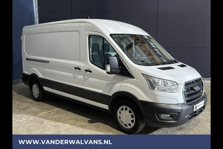 Ford Transit 2.0 TDCI 131pk L3H2 Euro6 Airco | Camera | Navigatie | Apple Carplay | Android Auto Cruisecontrol, Stoelverwarming, Verwarmde voorruit, Parkeersensoren, Bijrijdersbank, 2500kg trekvermogen