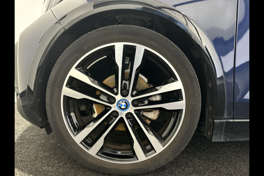 BMW i3 Executive Edition 120Ah 42 kWh | Panoramadak | stoelverwarming