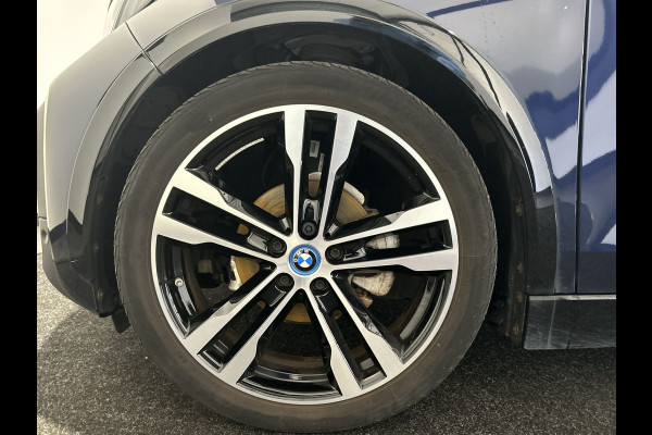 BMW i3 Executive Edition 120Ah 42 kWh | Panoramadak | stoelverwarming