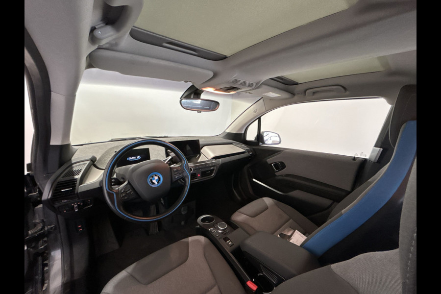 BMW i3 Executive Edition 120Ah 42 kWh | Panoramadak | stoelverwarming