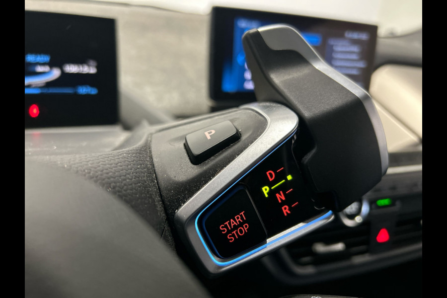 BMW i3 Executive Edition 120Ah 42 kWh | Panoramadak | stoelverwarming
