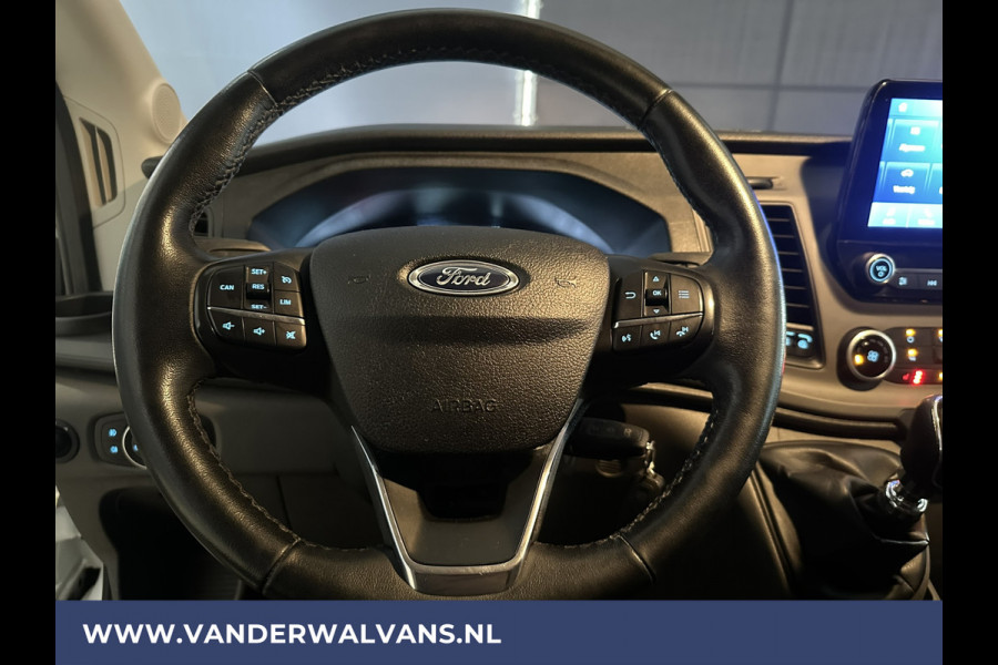 Ford Transit 2.0 TDCI 131pk L3H2 Euro6 Airco | Camera | Navigatie | Cruisecontrol | Verwarmde voorruit Stoelverwarming, Elektrisch verstelbare bestuurdersstoel, Parkeersensoren, Bijrijdersbank