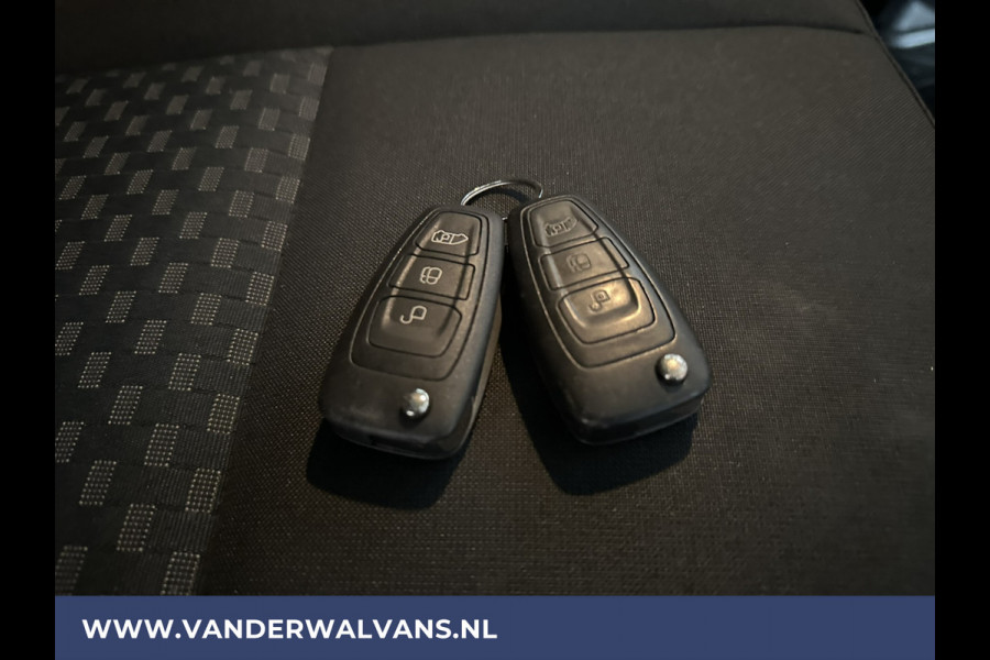 Ford Transit 2.0 TDCI 131pk L3H2 Euro6 Airco | Camera | Navigatie | Cruisecontrol | Verwarmde voorruit Stoelverwarming, Elektrisch verstelbare bestuurdersstoel, Parkeersensoren, Bijrijdersbank