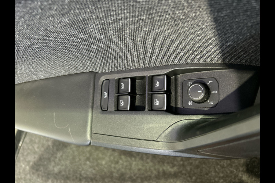 Seat Leon 1.4 TSI eHybrid PHEV Xcellence | Adaptive cruise control | Lane assist | Sfeerverlichting