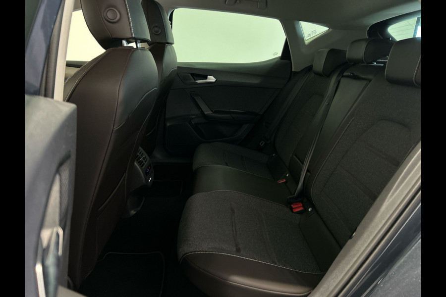 Seat Leon 1.4 TSI eHybrid PHEV Xcellence | Adaptive cruise control | Lane assist | Sfeerverlichting