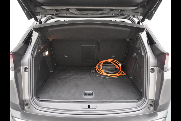 Peugeot 3008 1.6 HYbrid 225 Allure TREKHAAK AFNEEMBAAR | LEDER | RIJKLAAR INCL. 12 MND. BOVAGGARANTIE