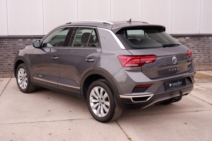 Volkswagen T-Roc 1.5 TSI Sport | LED | Trekhaak | Carplay | Navi | Camera | PDC