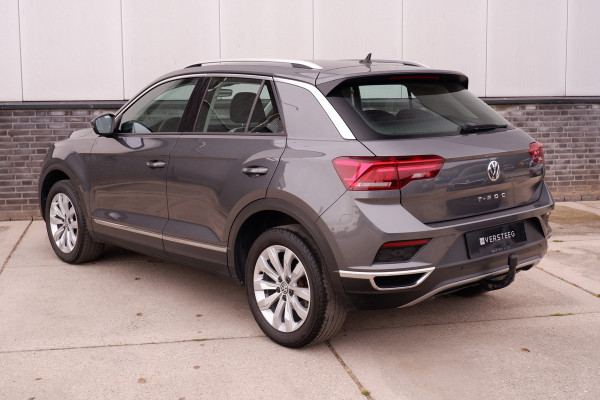 Volkswagen T-Roc 1.5 TSI Sport | LED | Trekhaak | Carplay | Navi | Camera | PDC
