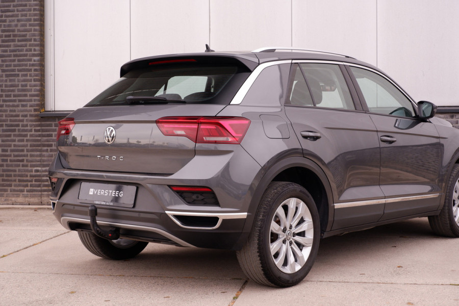 Volkswagen T-Roc 1.5 TSI Sport | LED | Trekhaak | Carplay | Navi | Camera | PDC