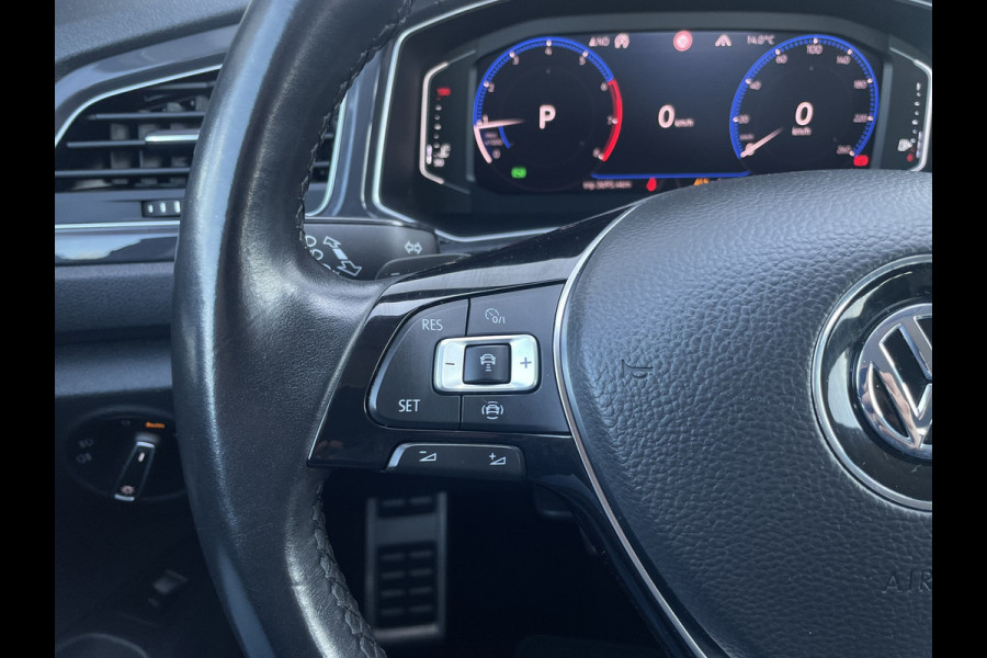 Volkswagen T-Roc 1.5 TSI Sport | LED | Trekhaak | Carplay | Navi | Camera | PDC
